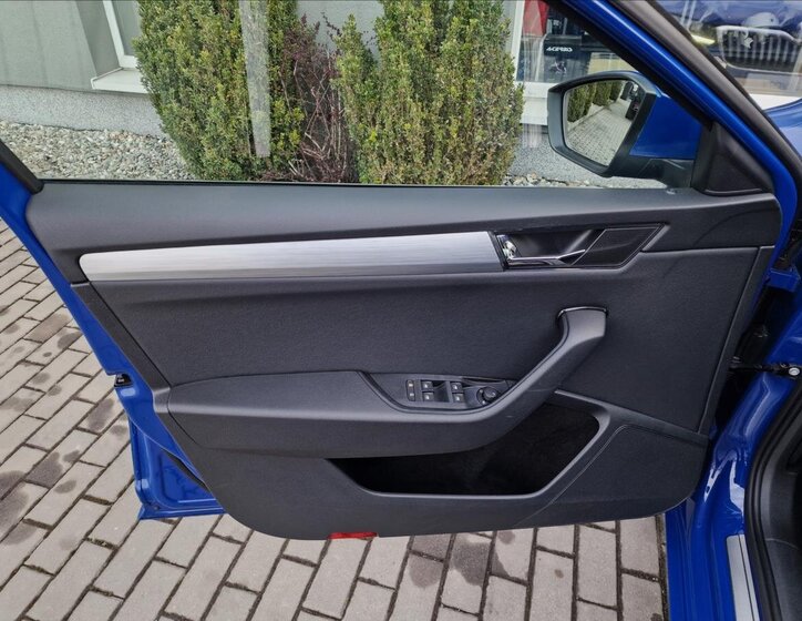 Škoda Superb Kombi 2,0 l 110 kw