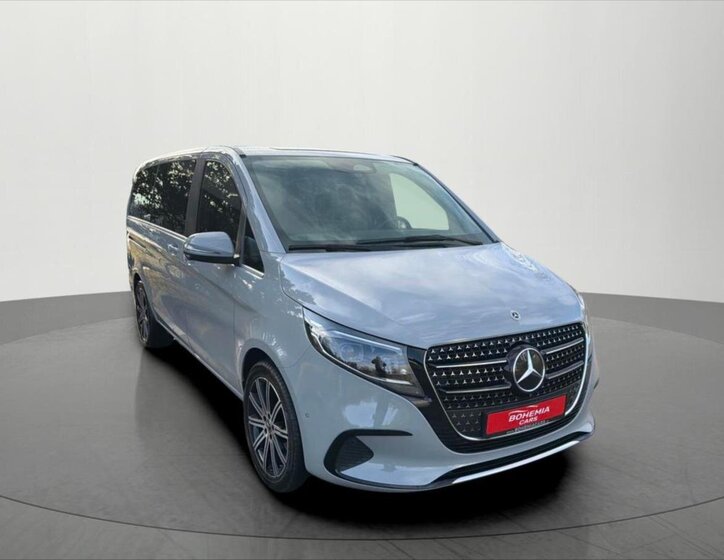 Mercedes-Benz Třídy V 1