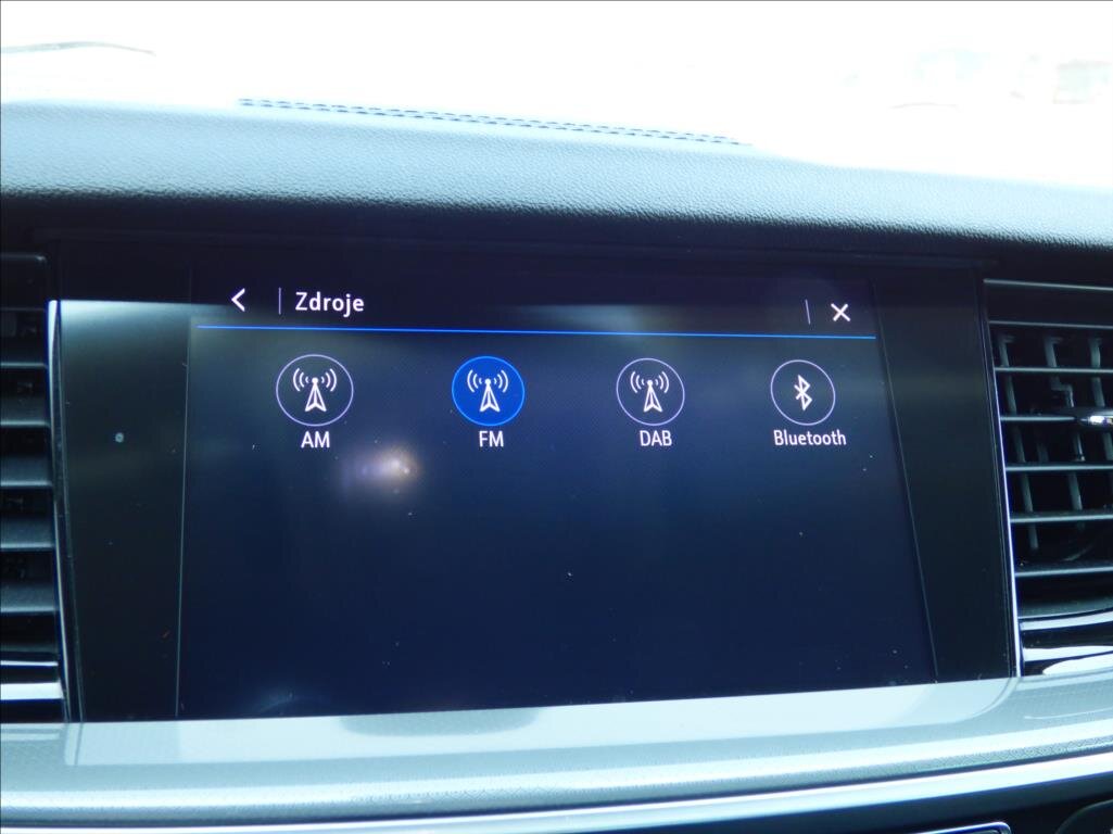 Opel Insignia Hatchback 2,0 l 125 kw