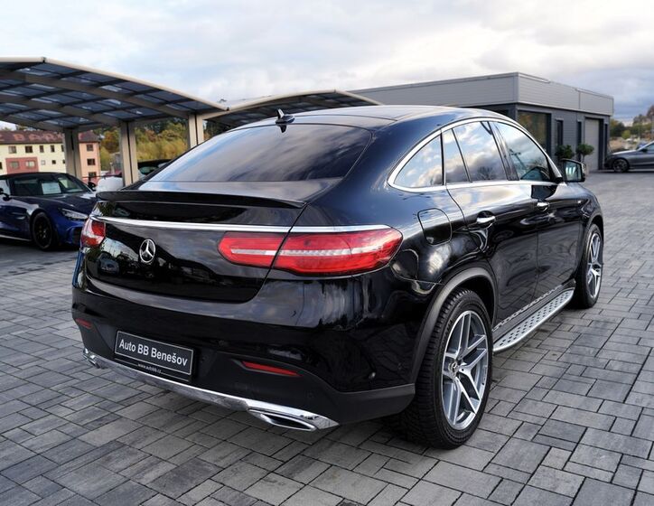 Mercedes-Benz GLE 6
