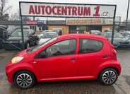 Peugeot 107 Hatchback 998,0 50 kw