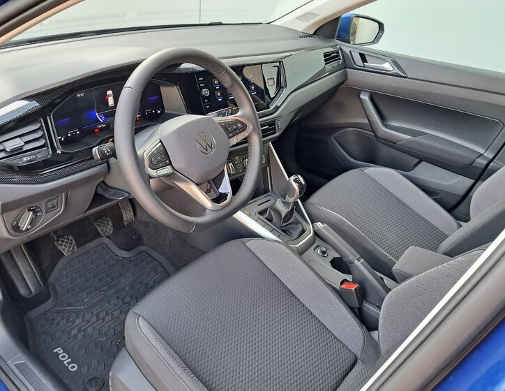 Volkswagen Polo Hatchback 999,0 70 kw