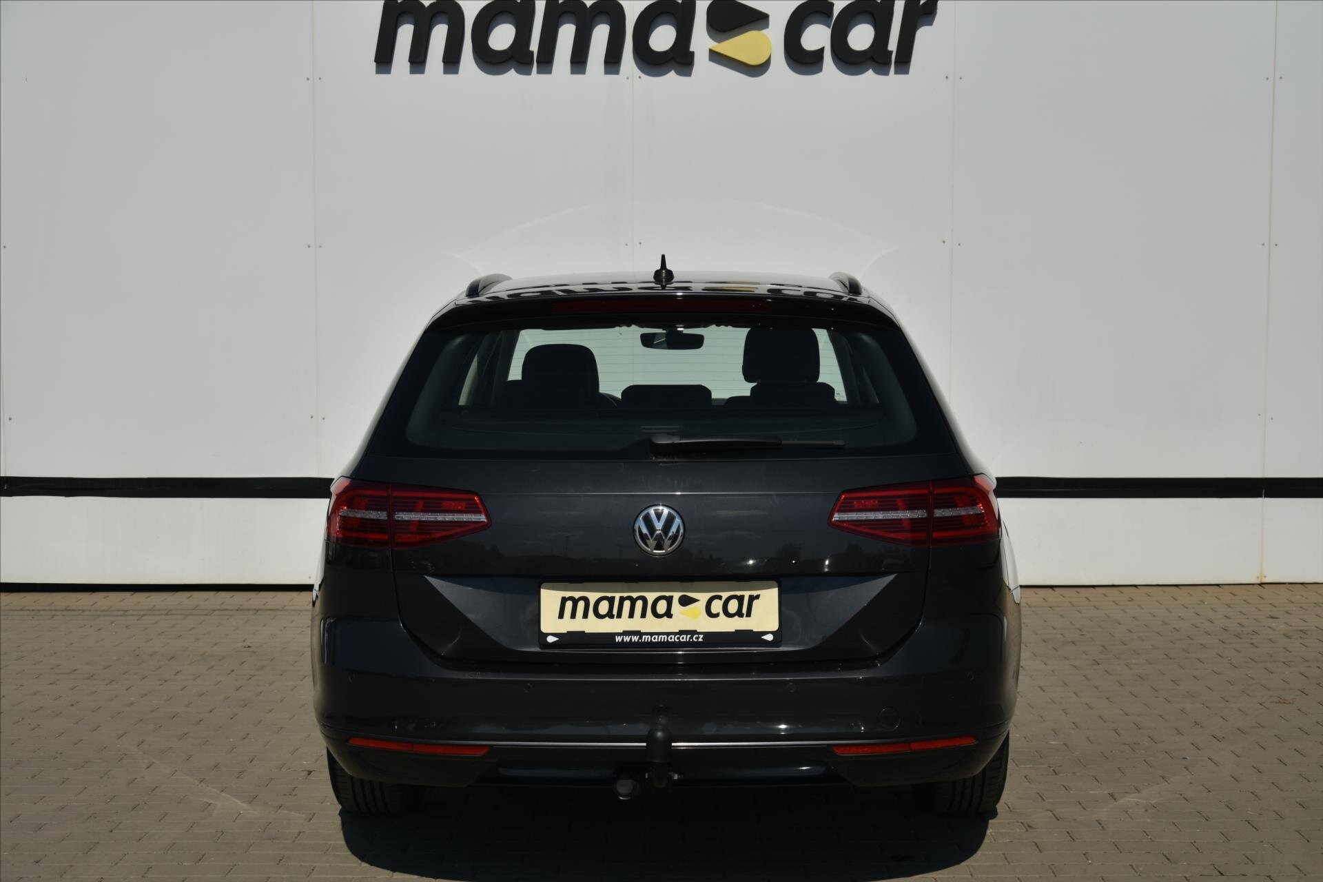 Volkswagen Passat Kombi 1,6 l 88 kw