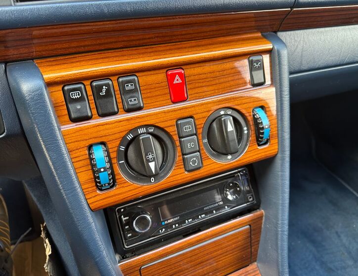 Mercedes-Benz Ostatní 10