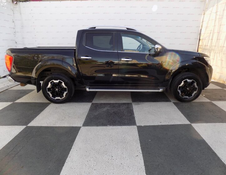 Nissan Navara SUV / Terénní 2,3 l 140 kw