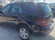 Mercedes-Benz Třídy M SUV / Terénní 3,0 l 165 kw