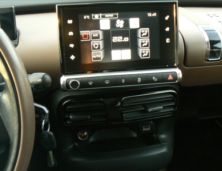 Citroën C4 Cactus 13