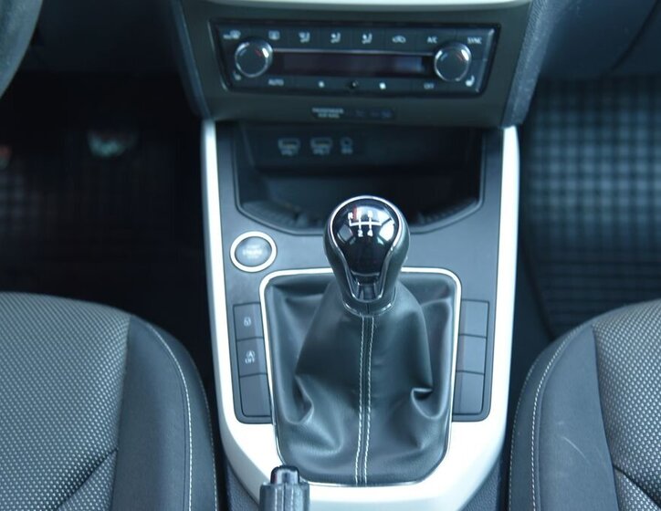 Seat Arona MPV 1,6 l 70 kw