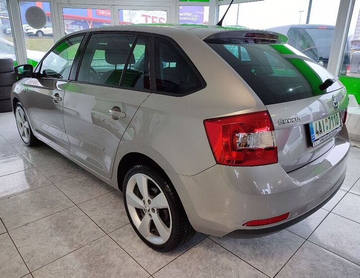 Škoda Rapid 3