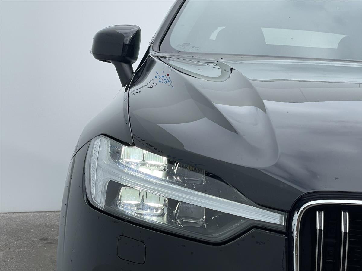 Volvo XC60 SUV / Terénní 2,0 l 173 kw