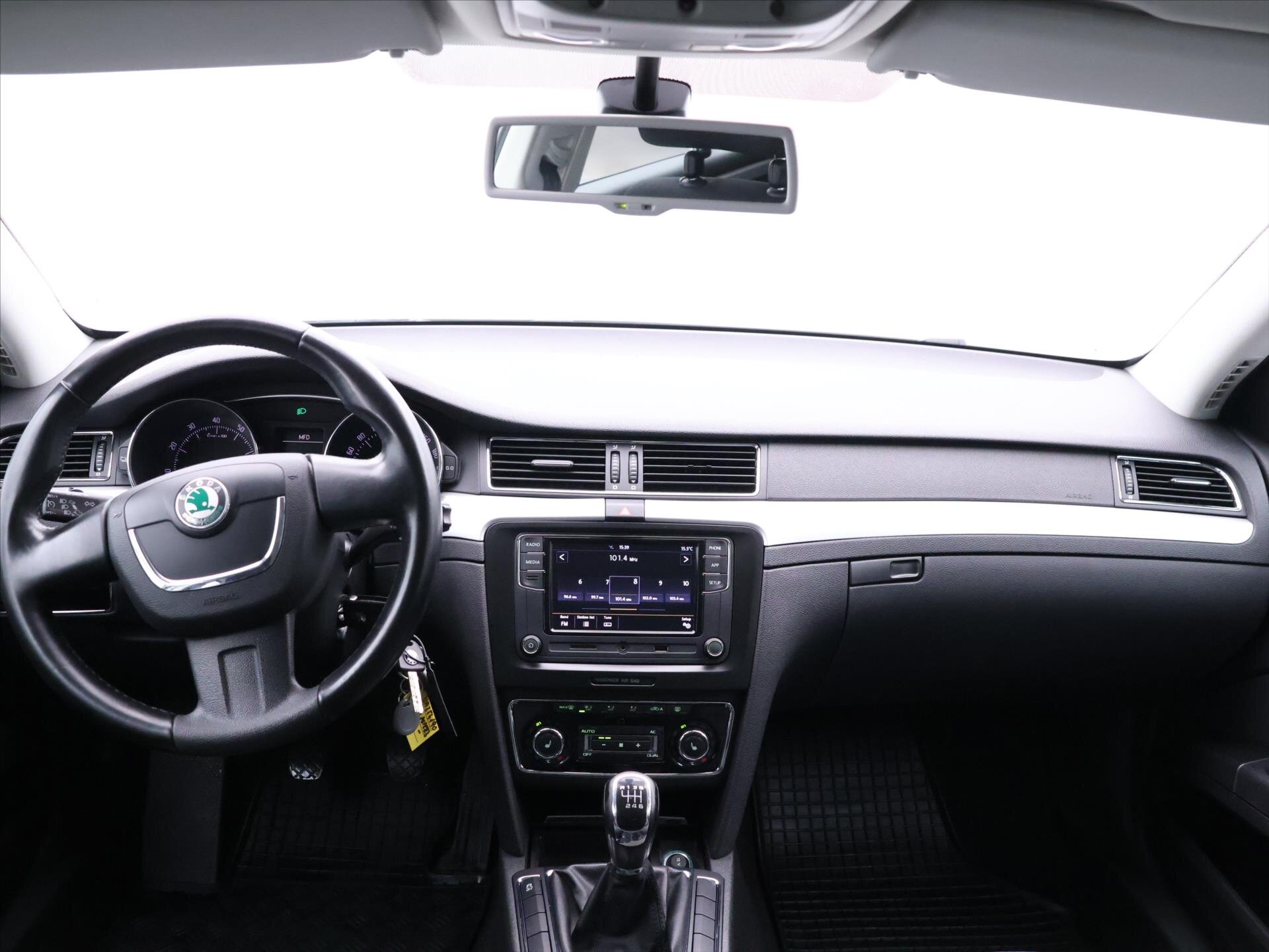 Škoda Superb Kombi 1,4 l 92 kw