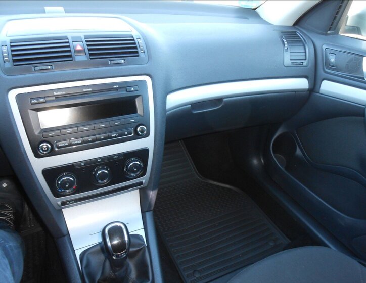 Škoda Octavia Kombi 1,6 l 77 kw