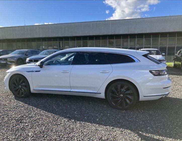 Volkswagen Arteon Kombi 2,0 l 147 kw