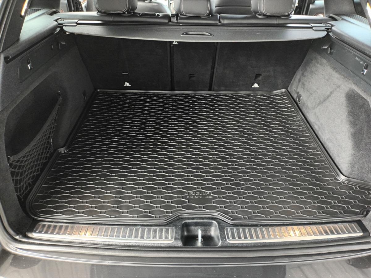 Mercedes-Benz GLC SUV 2,0 l 180 kw