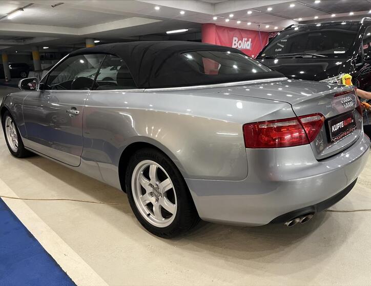 Audi A5 3