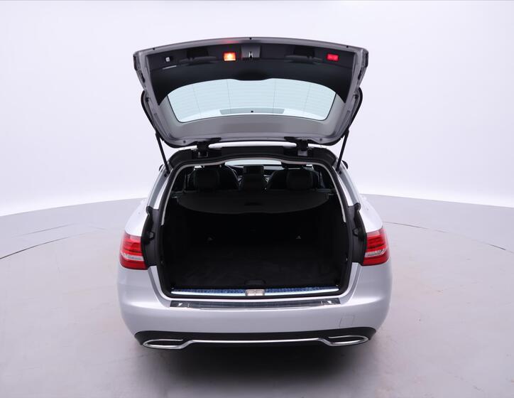 Mercedes-Benz Třídy C 9