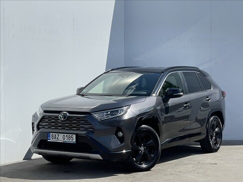 Toyota RAV4 SUV / Terénní 2,5 l 160 kw