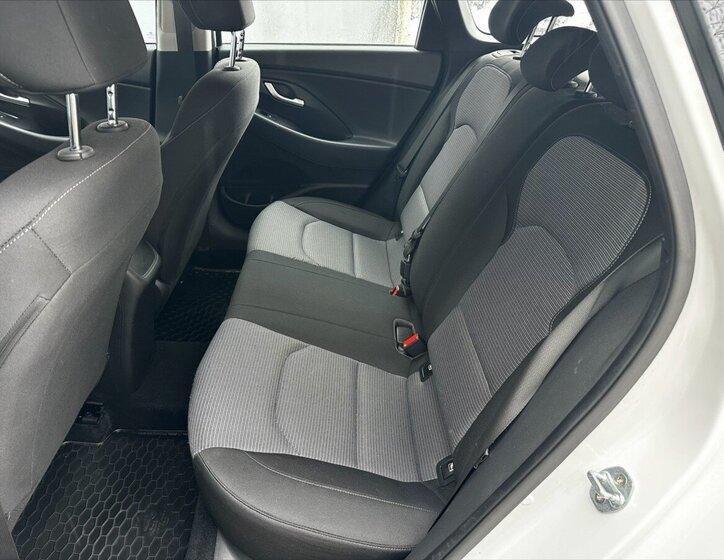 Hyundai i30 Kombi 1,6 l 85 kw