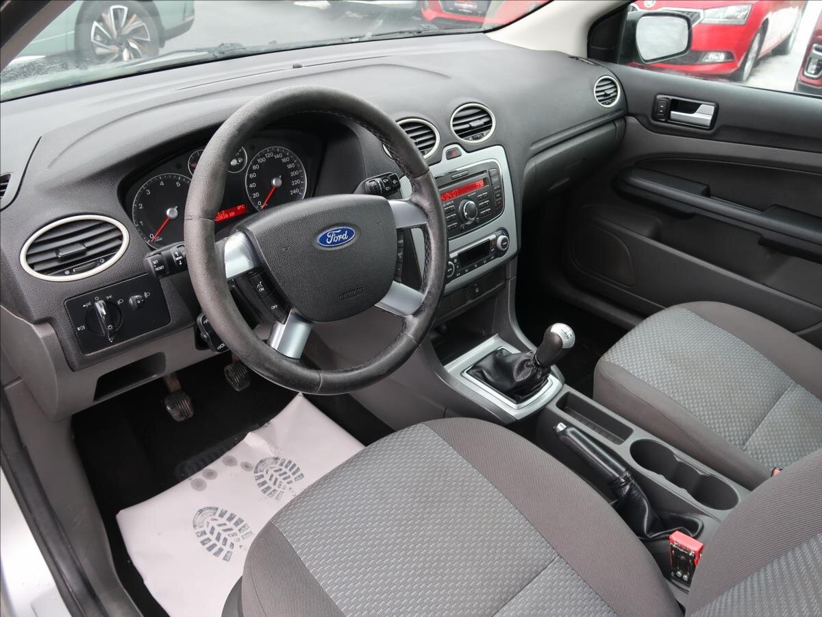 Ford Focus Hatchback 1,6 l 74 kw