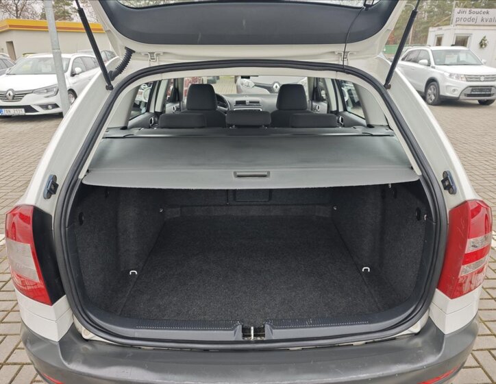 Škoda Octavia Kombi 2,0 l 103 kw