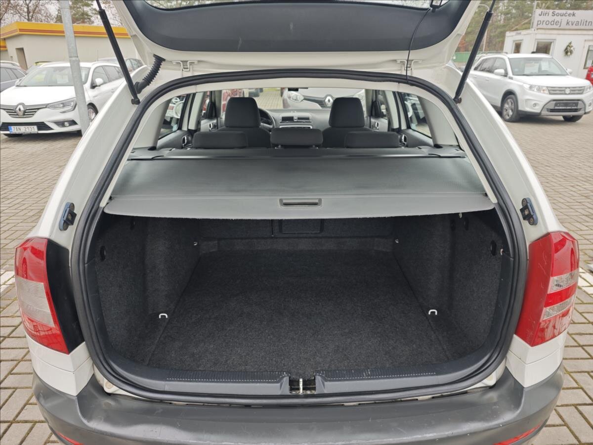 Škoda Octavia Kombi 2,0 l 103 kw