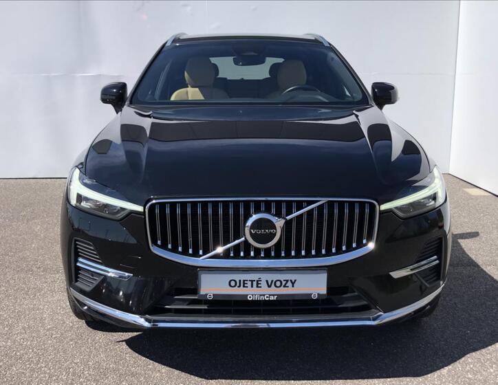 Volvo XC60 4