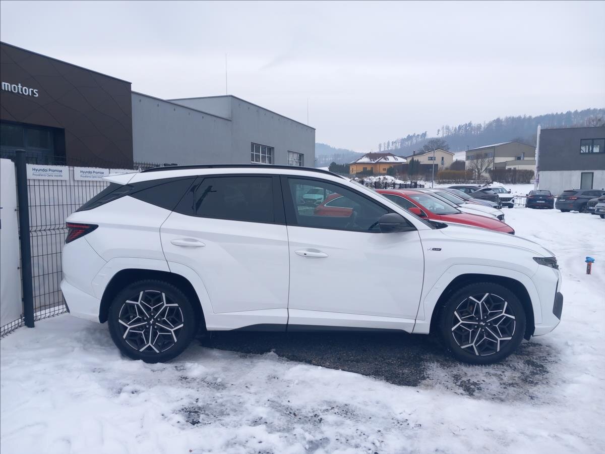 Hyundai Tucson SUV 1,6 l 110 kw