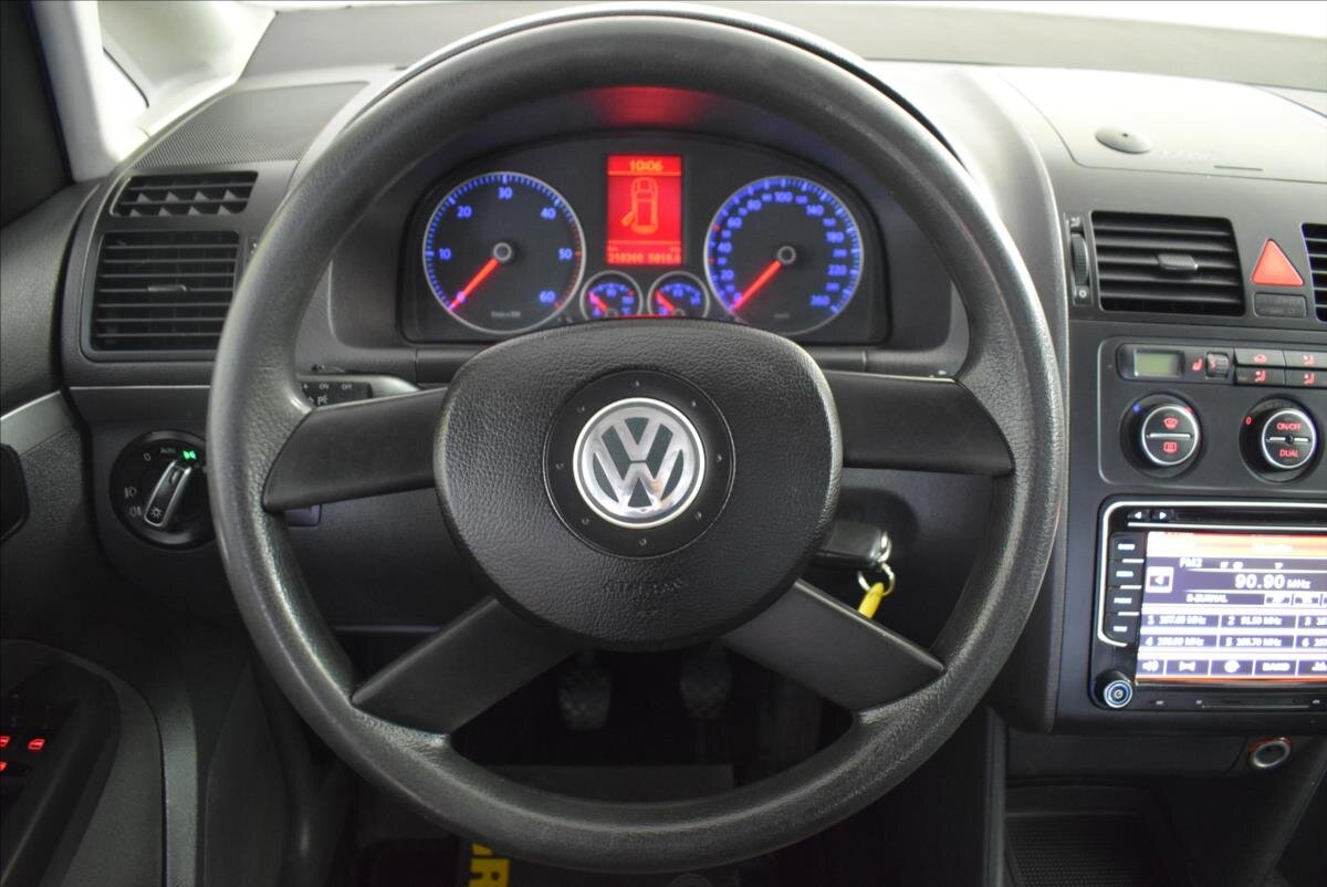 Volkswagen Touran MPV 2,0 l 103 kw