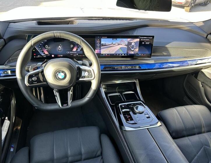 BMW Řada 7 8