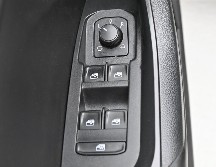 Škoda Kodiaq SUV / Terénní 1,5 l 110 kw