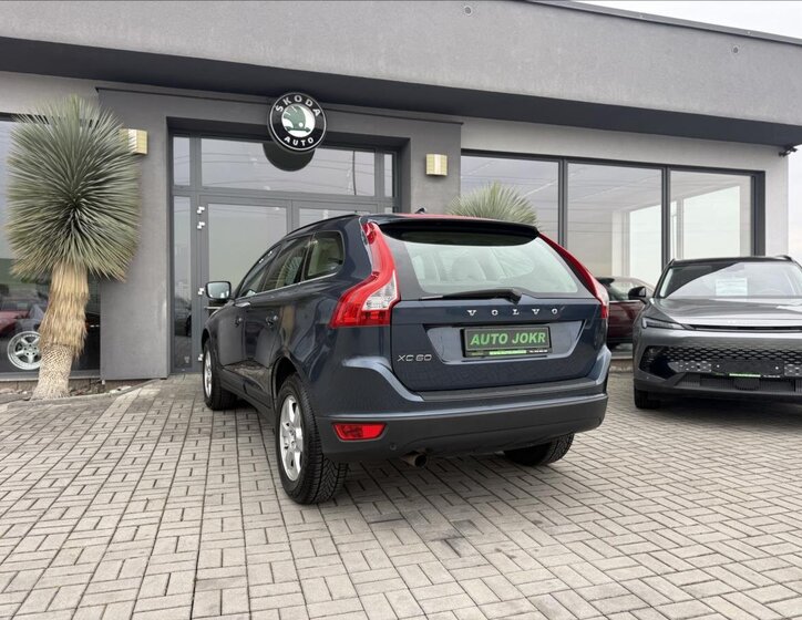 Volvo XC60 Kombi 2,4 l 129 kw