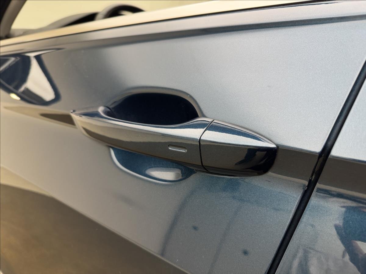 Volkswagen Tiguan SUV 2,0 l 147 kw