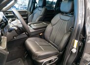 Jeep Wagoneer SUV / Terénní 5,7 l 292 kw