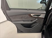 Audi SQ7 SUV / Terénní 4,0 l 320 kw