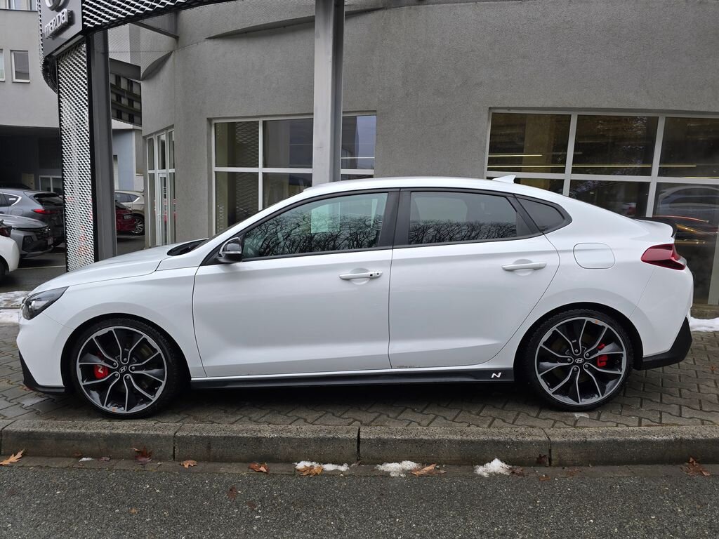 Hyundai i30 Hatchback 2,0 l 202 kw