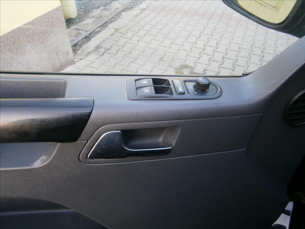 Volkswagen Multivan Kombi 1,9 l 75 kw