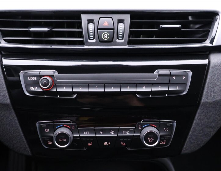 BMW X1 SUV 2,0 l 131 kw