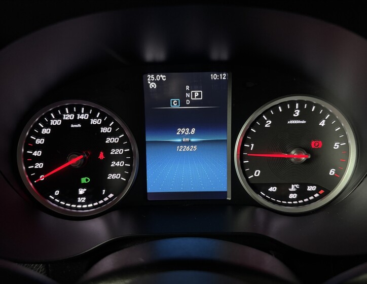 Mercedes-Benz GLC 26