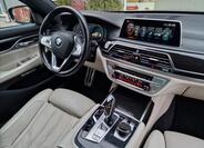 BMW Řada 7 38