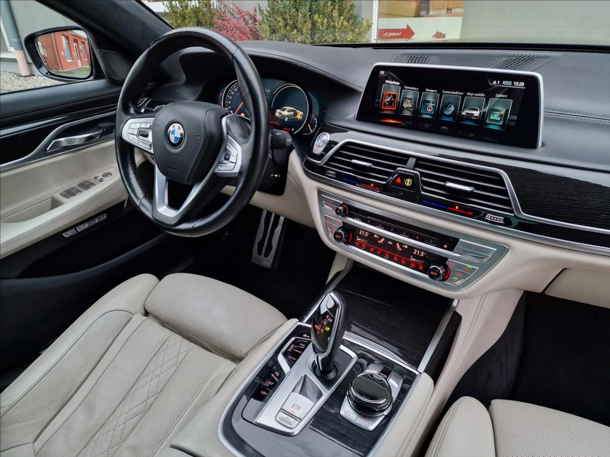 BMW Řada 7