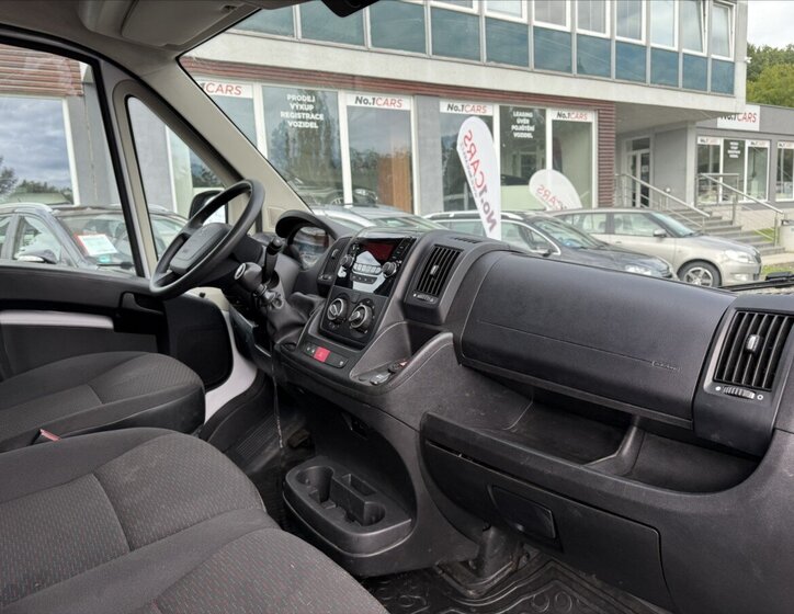 Peugeot Boxer Skříň 2,2 l 103 kw