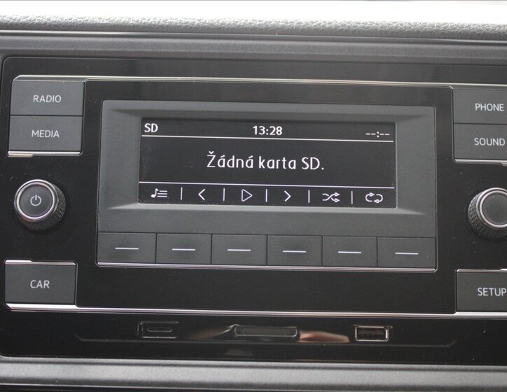 Volkswagen Crafter 9