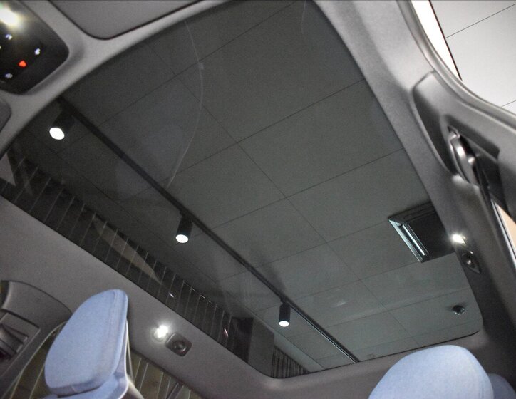 Volvo EX30 SUV / Terénní 0,0 315 kw