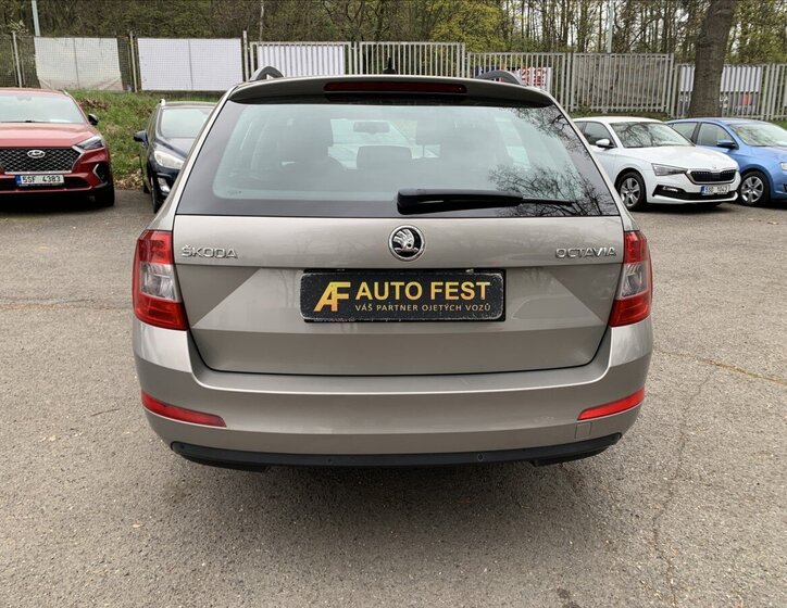 Škoda Octavia Kombi 1,6 l 81 kw
