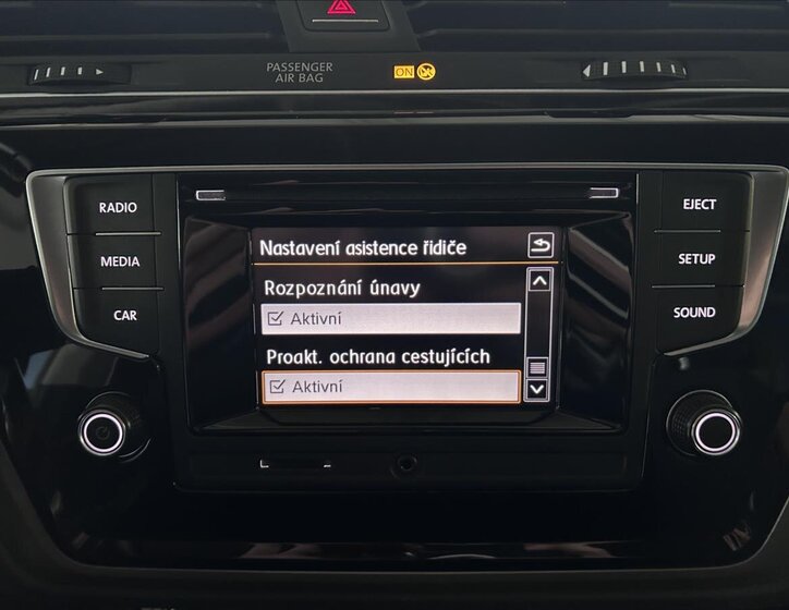 Volkswagen Touran 16