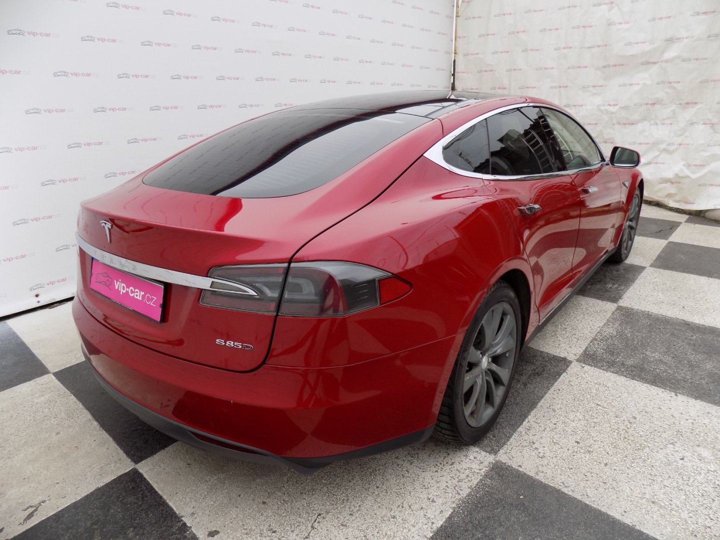 Tesla Model S