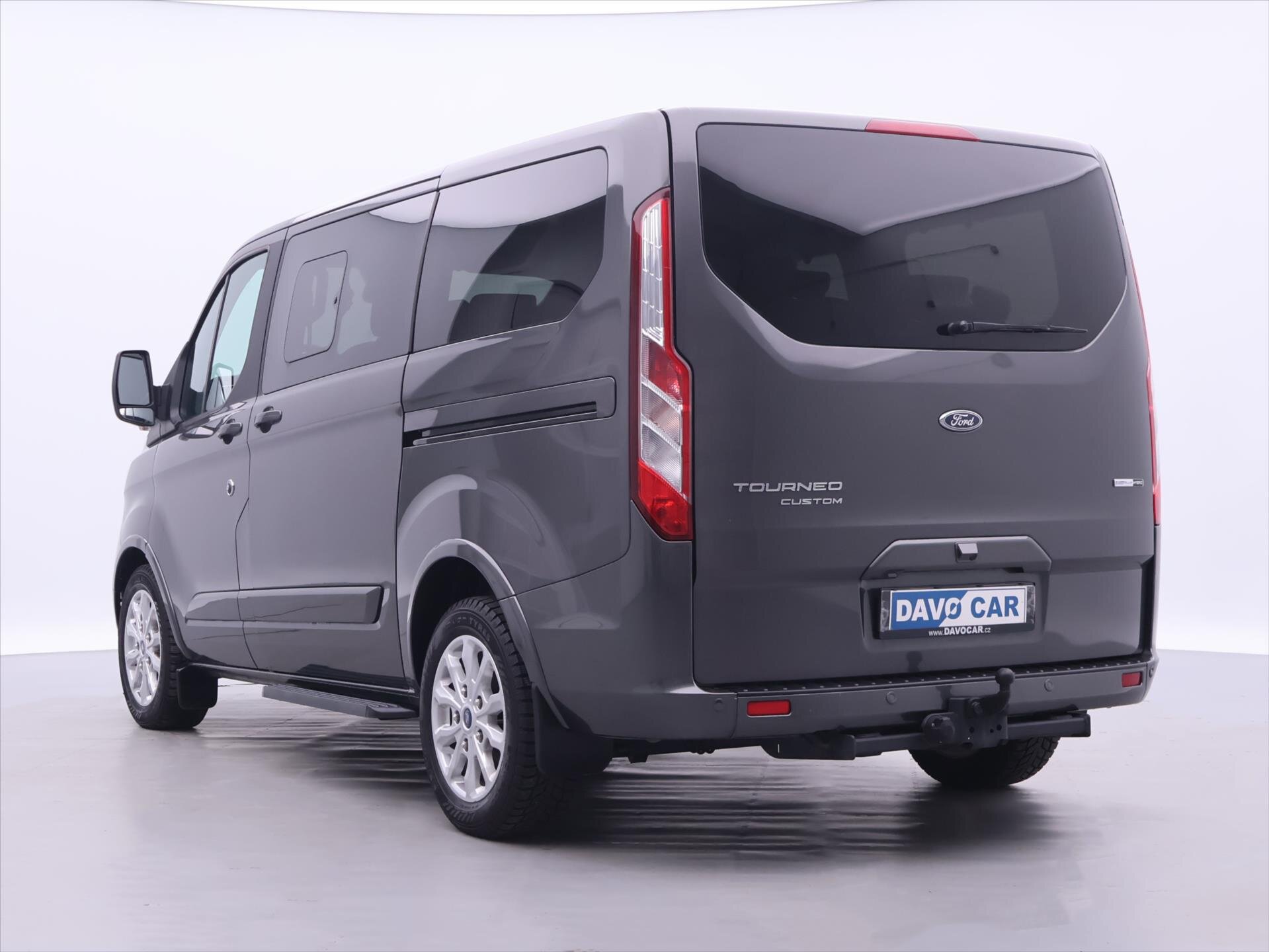 Ford Tourneo Custom Kombi 2,0 l 95 kw