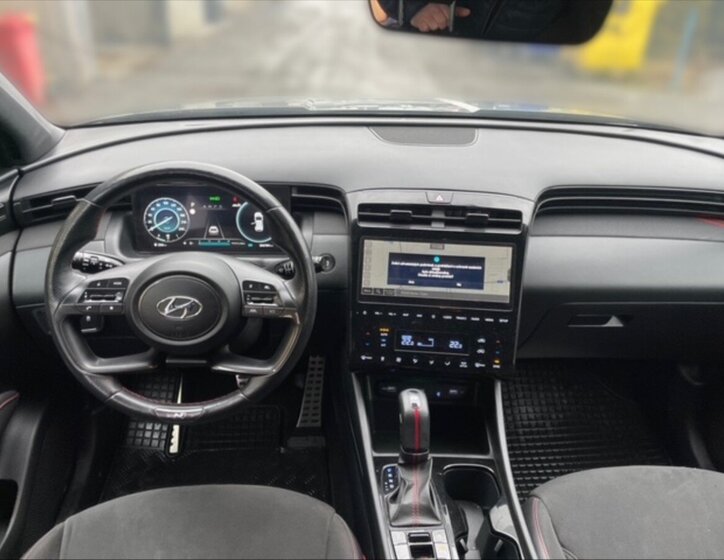 Hyundai Tucson SUV 1,6 l 100 kw