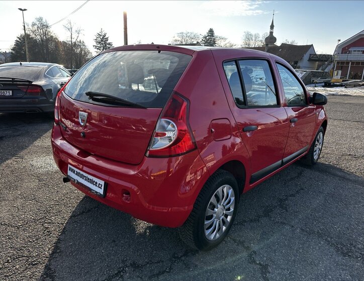 Dacia Sandero Hatchback 1,1 l 55 kw