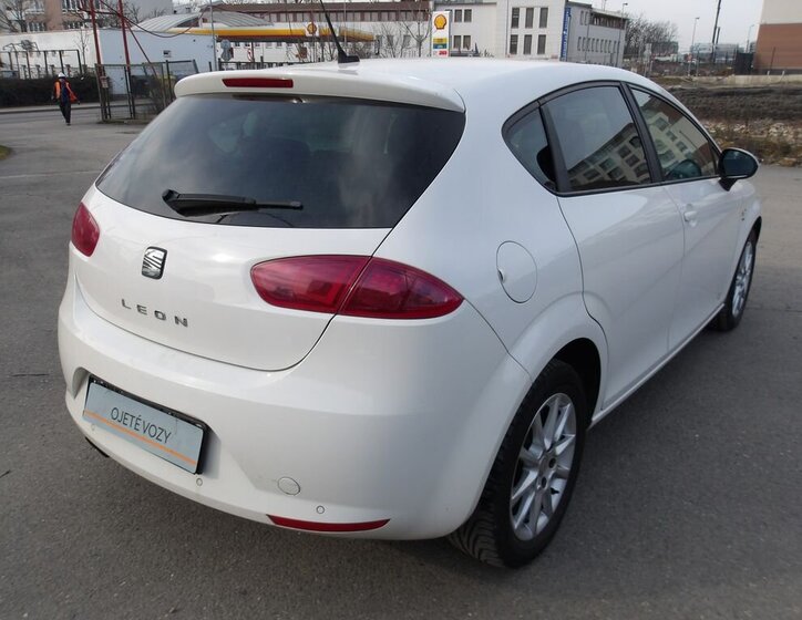 Seat Leon Hatchback 1,4 l 92 kw